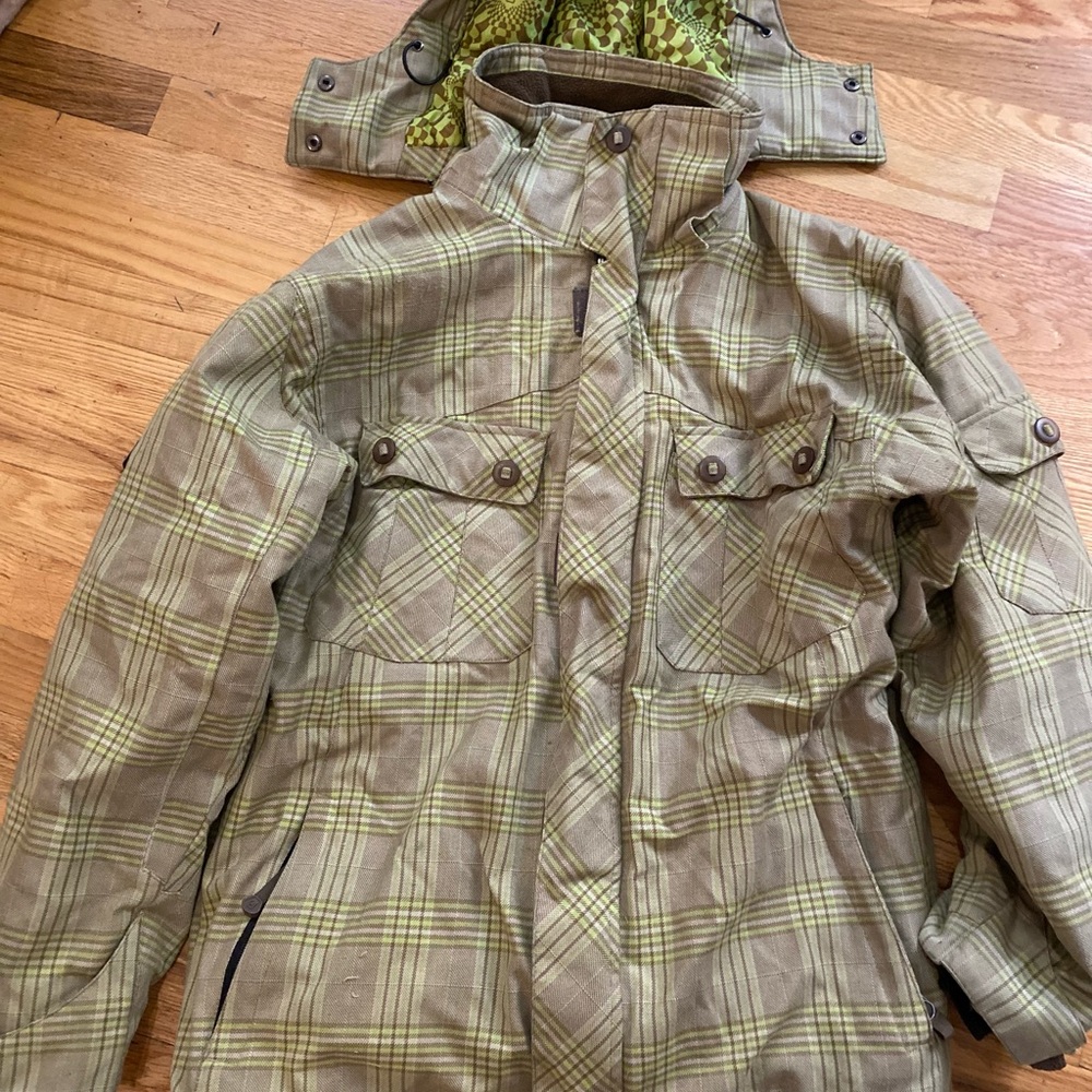 Liquid Boardwear winter jacket warm and in good condition